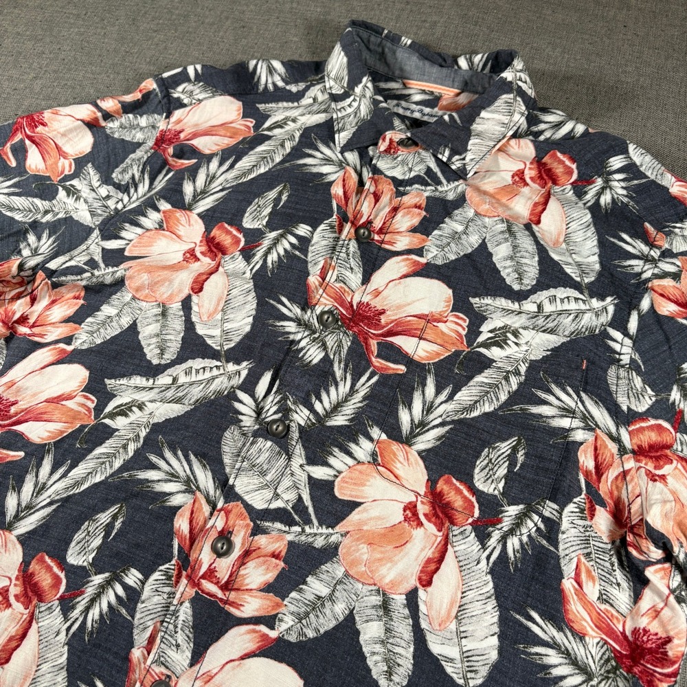 Tommy Bahama Floral Button Down Mens Large Navy Coral Short Sleeve Viscose Shirt